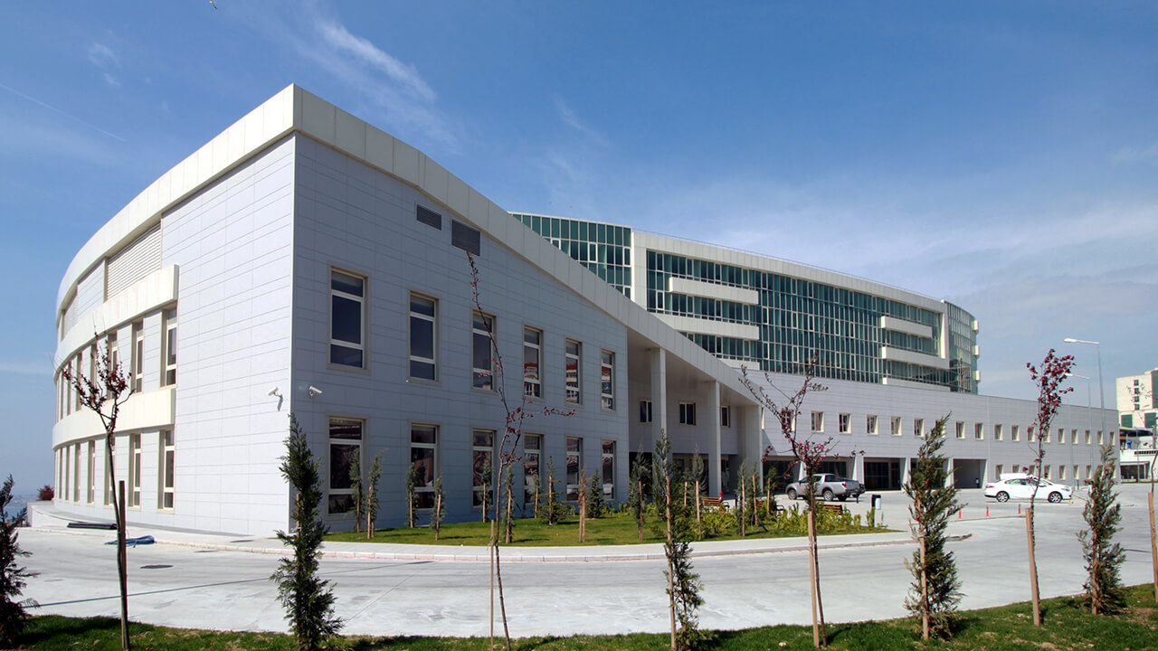 BEYLİKDÜZÜ DEVLET HASTANESİ